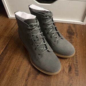Sorel Gray Lace Up Women's Boots